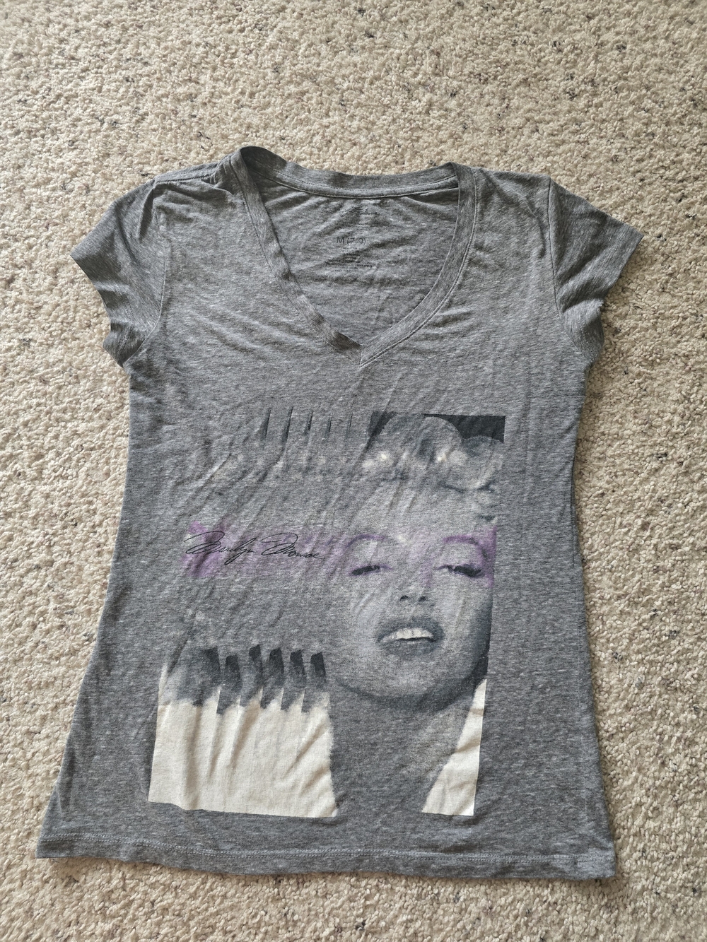 Grey Marilyn Monroe V-Neck Graphic Tee